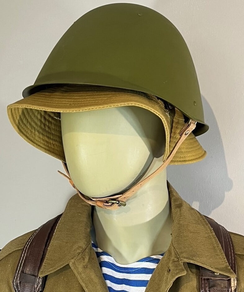 The Afganka M88 uniform