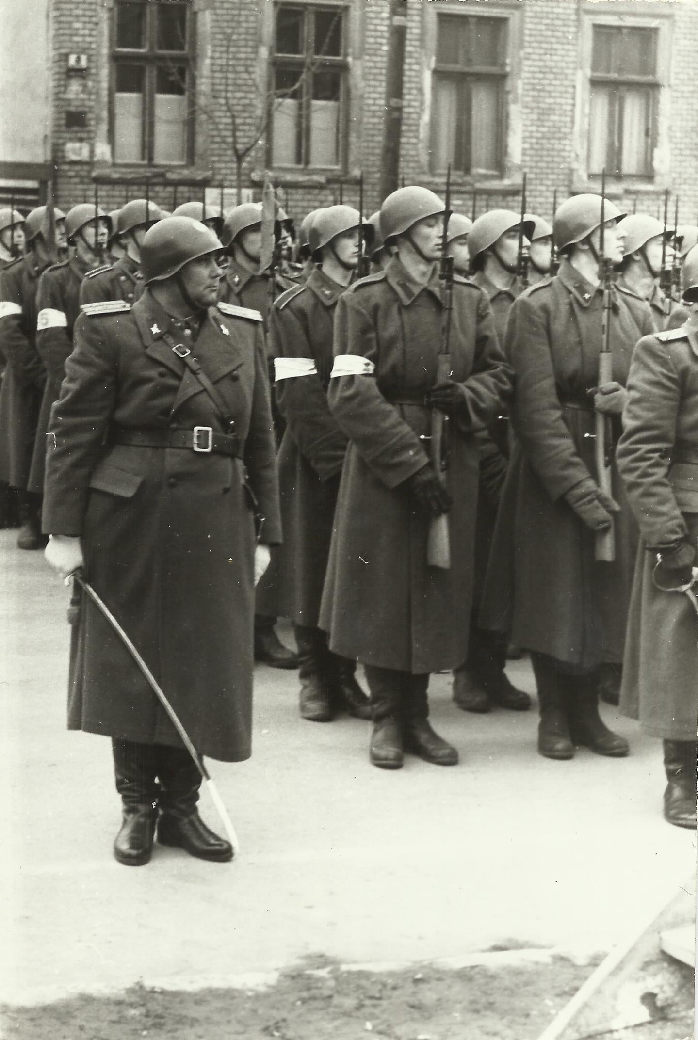 Hungarian M50 Star Parade Helmet