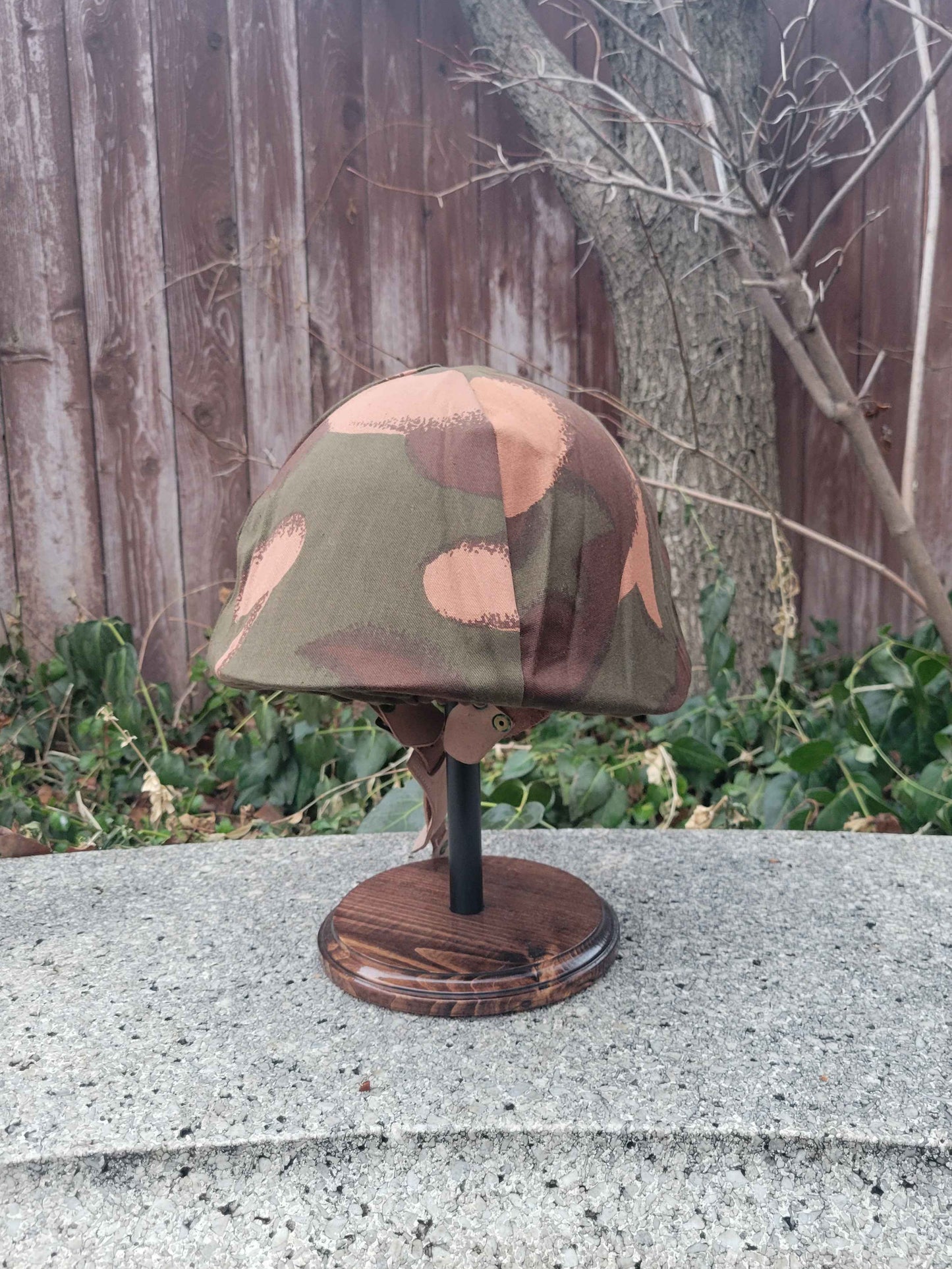Hungarian M70 helmet w/ M87 "Raba" Camo Cover