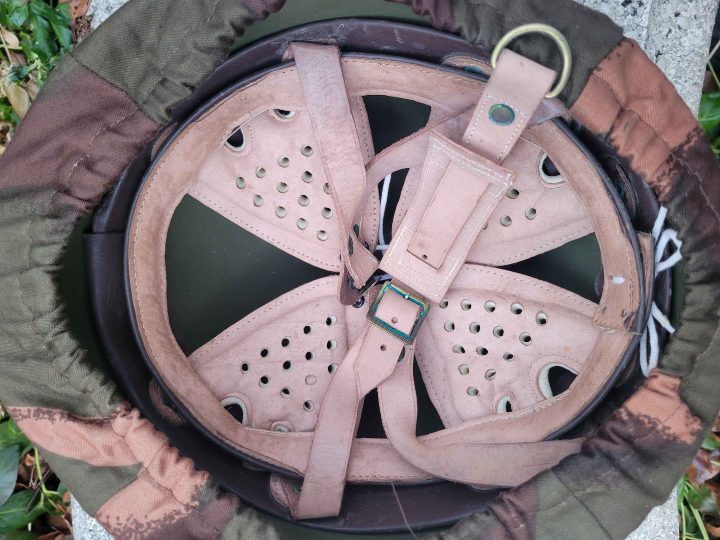 Hungarian M70 helmet w/ M87 "Raba" Camo Cover