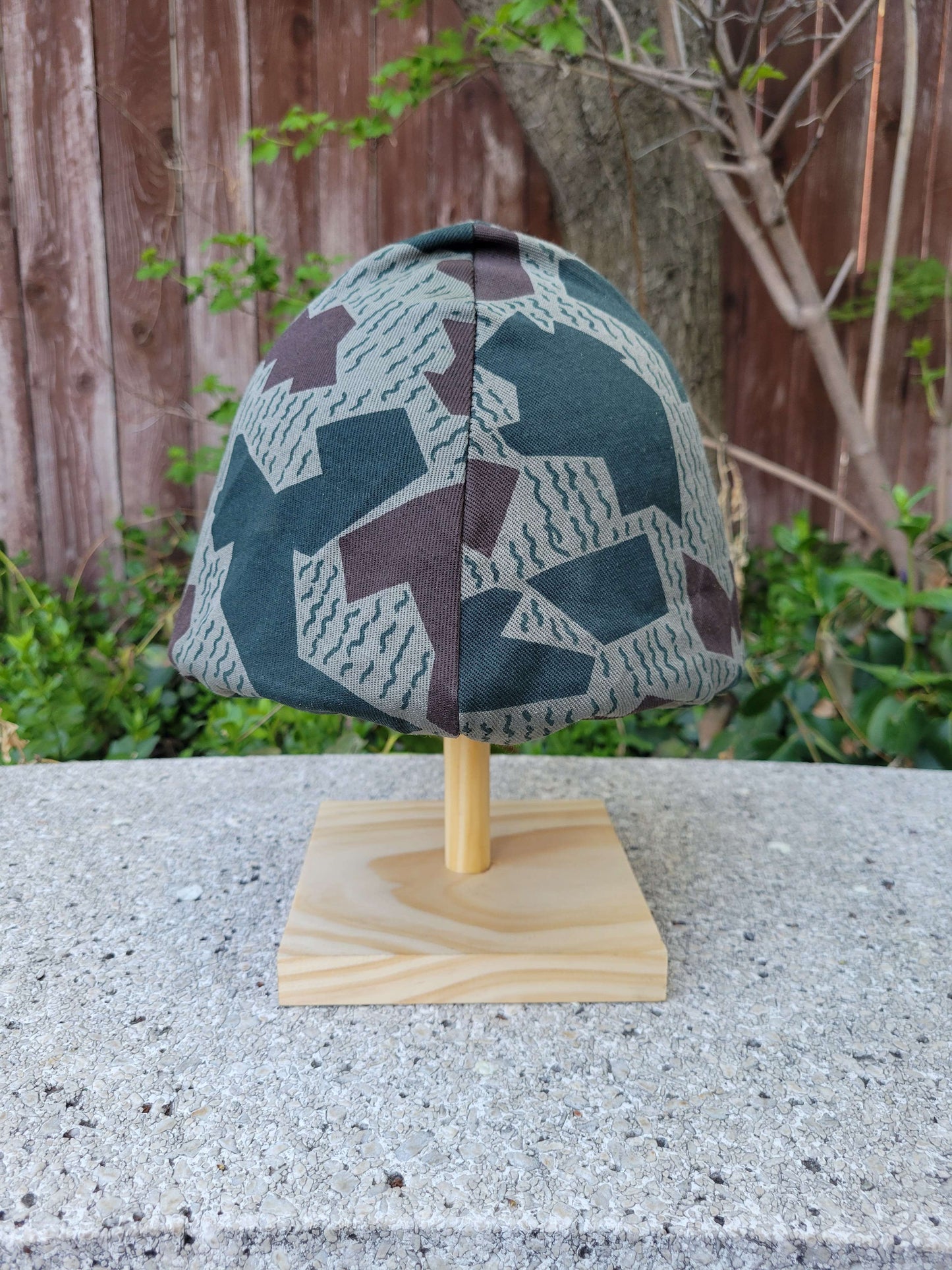 Bulgarian M51/72 Helmet w/ Splinter Cover