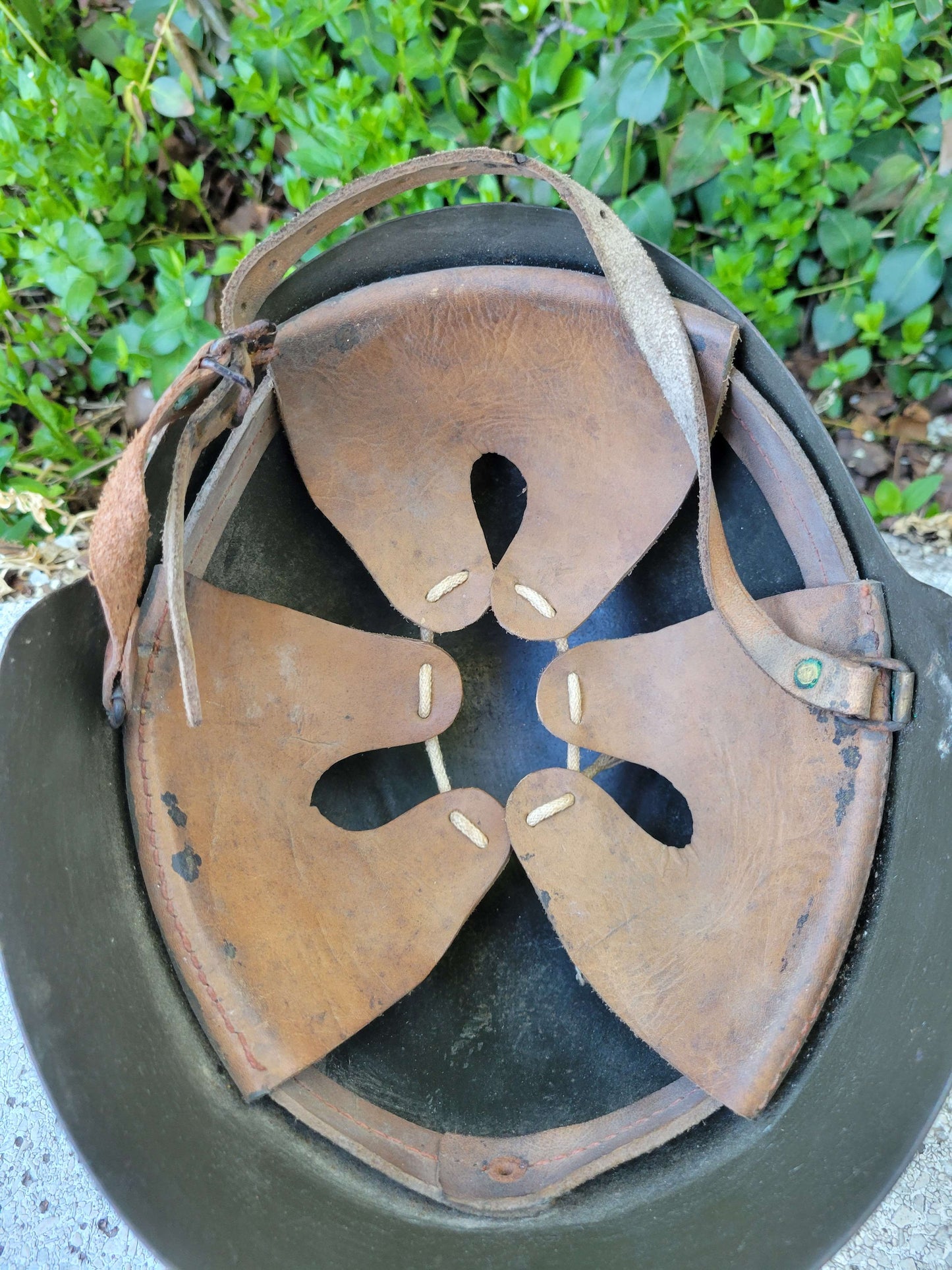 Spanish M21 "Sin Ala" Helmet
