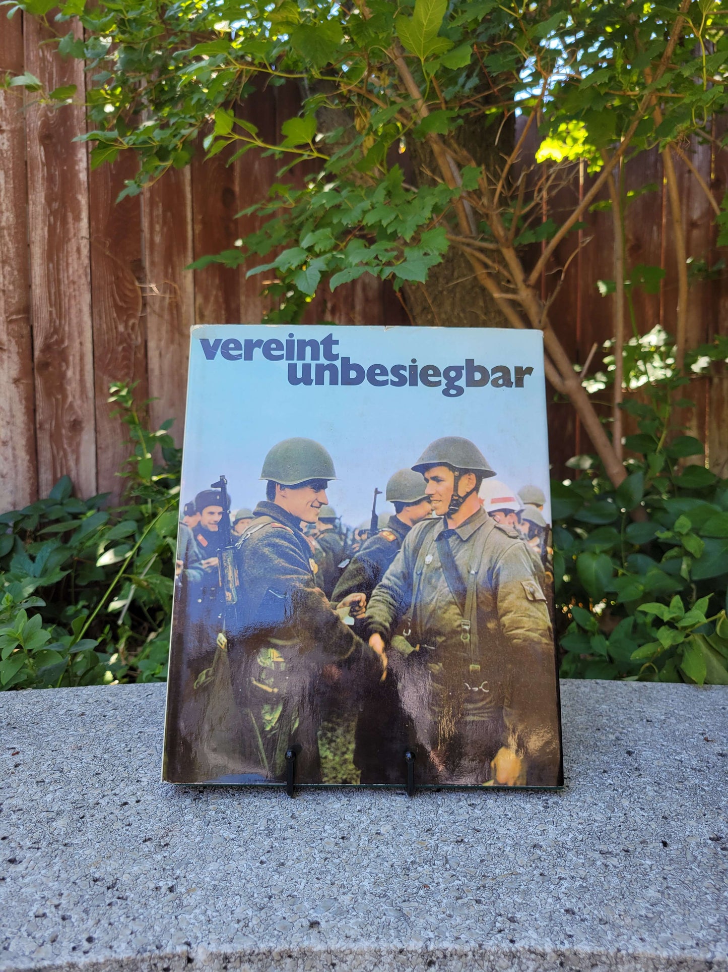 DDR East German "United invincible" Vereint unbesiegbar Book