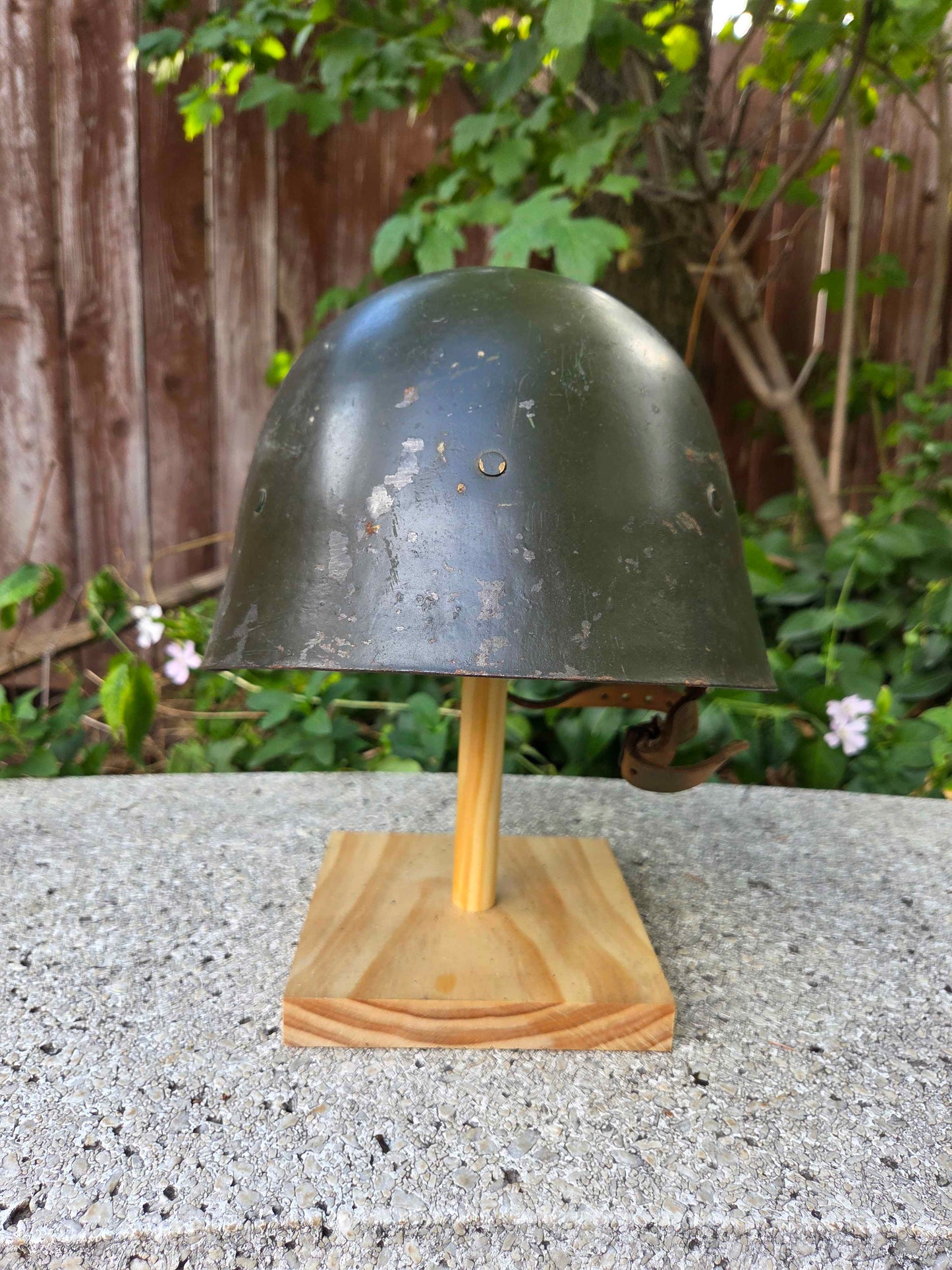 Spanish M21 "Sin Ala" Helmet