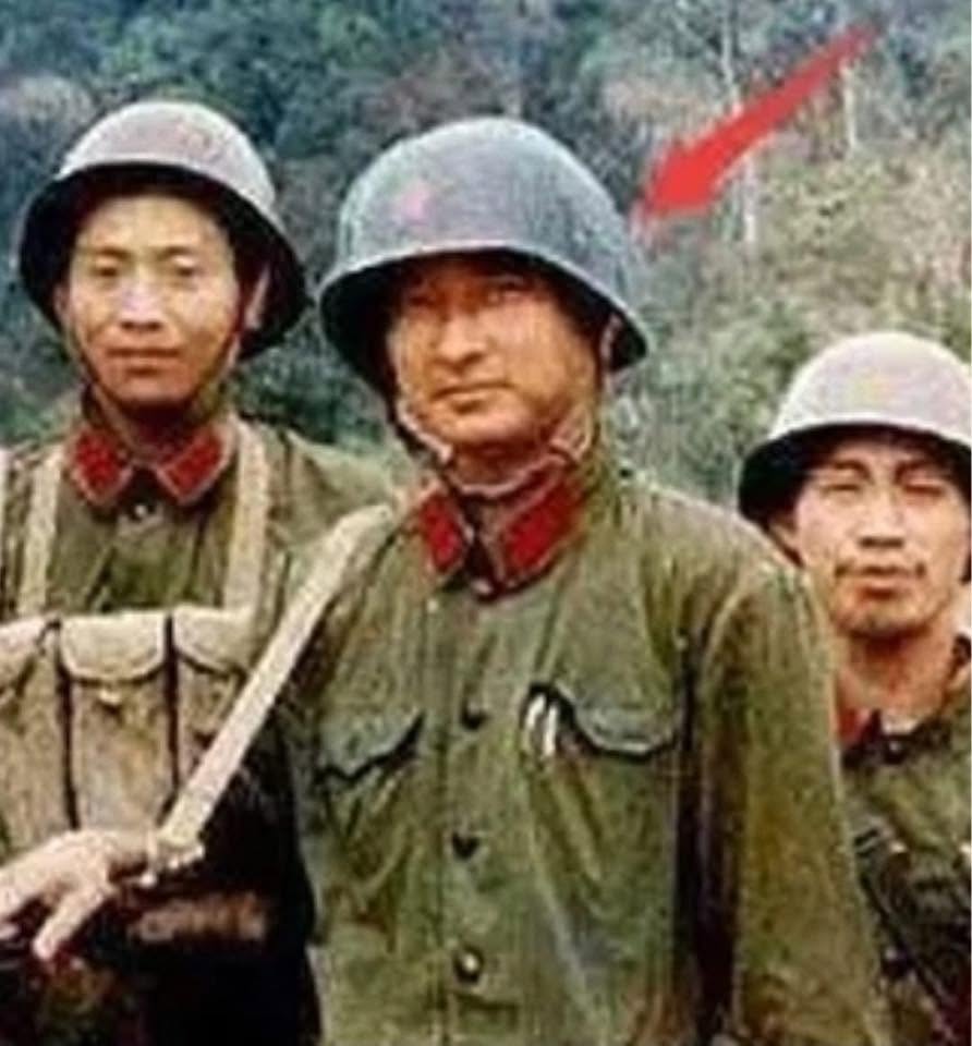 Chinese PLA M1 Helmet w/ Star