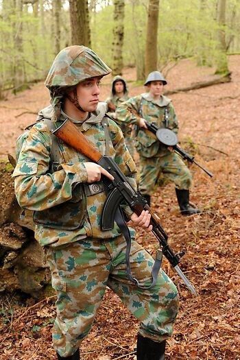 East German DDR Early M56 Helmet w/ Blumentarn Cover & Net