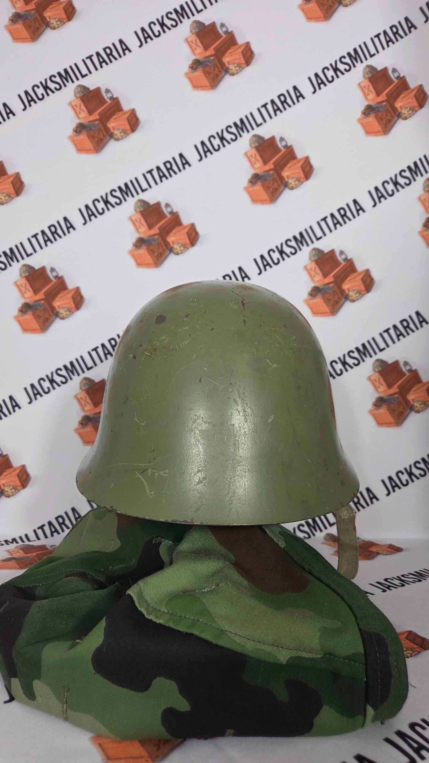 Yugoslavian Serbian M59/85 Helmet w/ Oak Leaf helmet cover