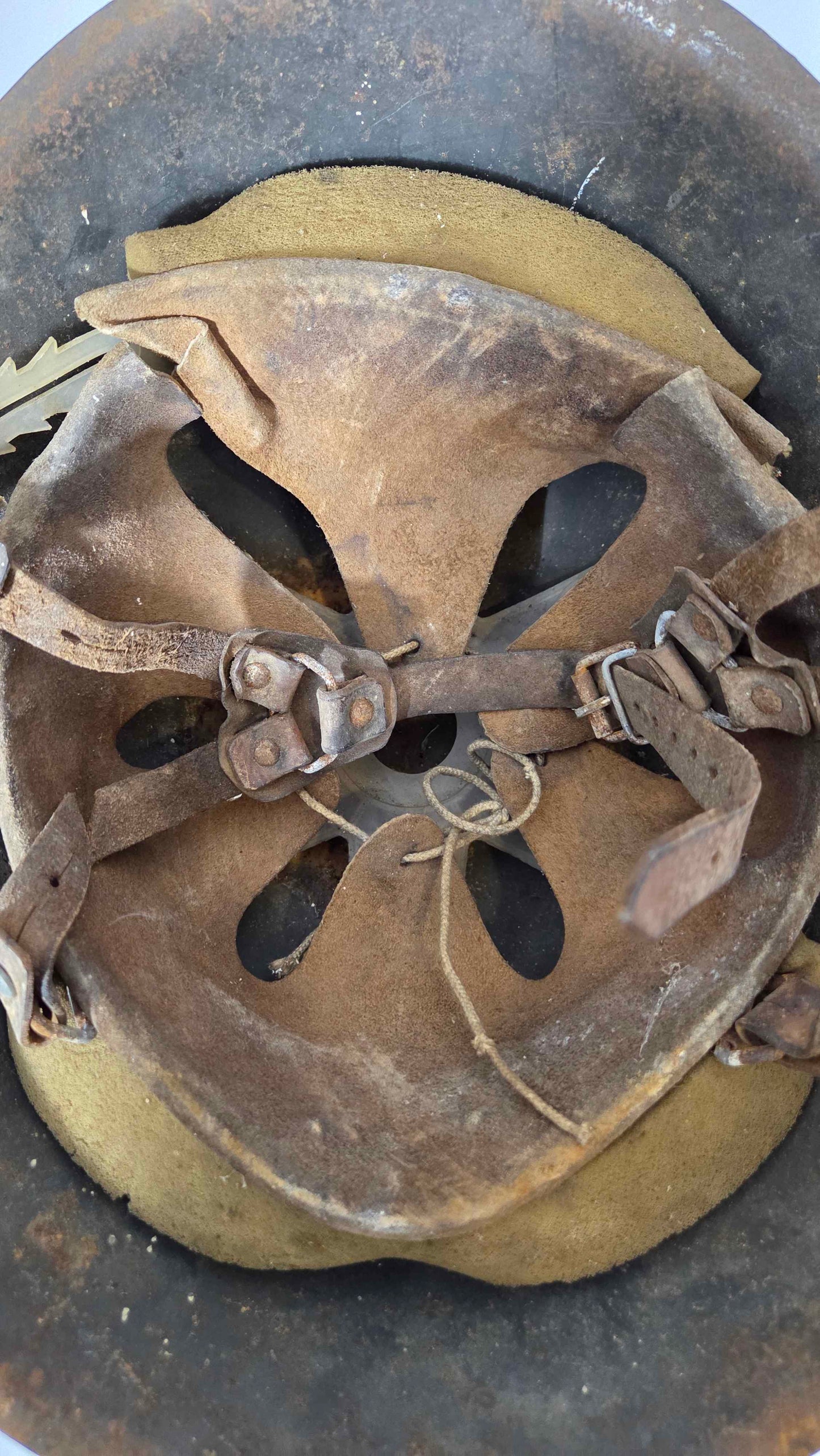 Croatian M56/66 Helmet w/ Decal