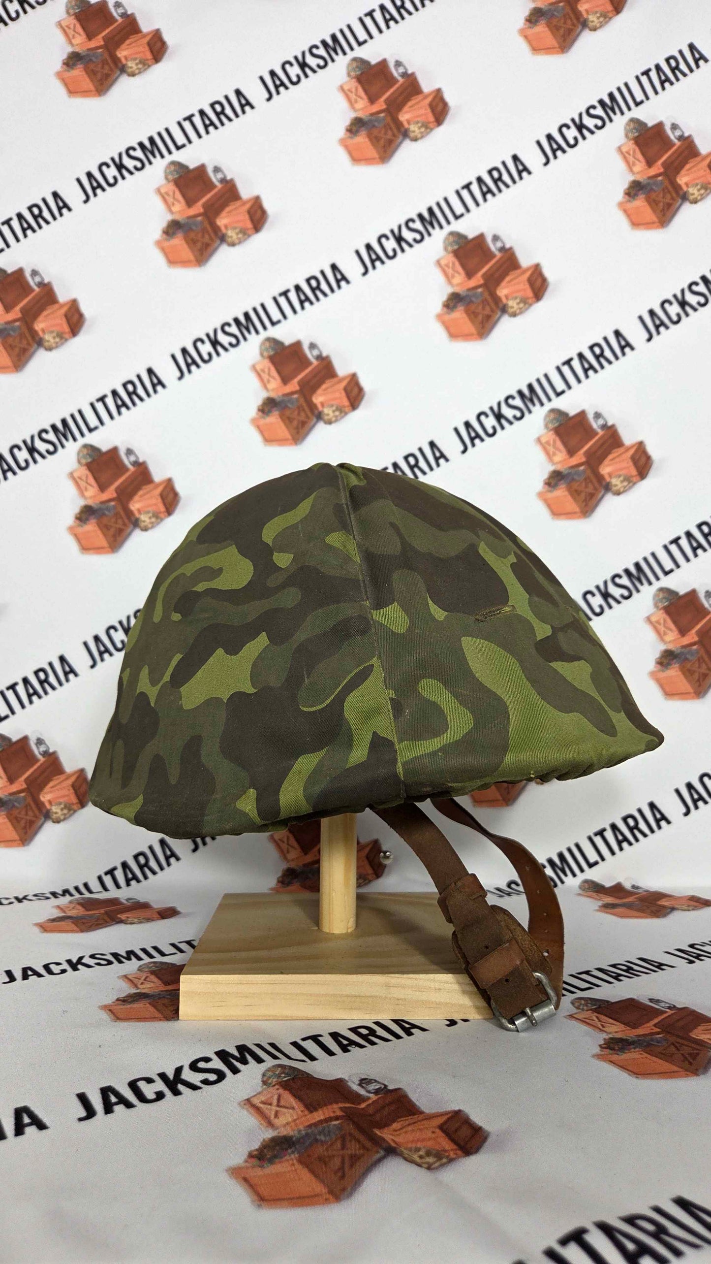 Estonian SSh68 w/ TTsKO Helmet Cover