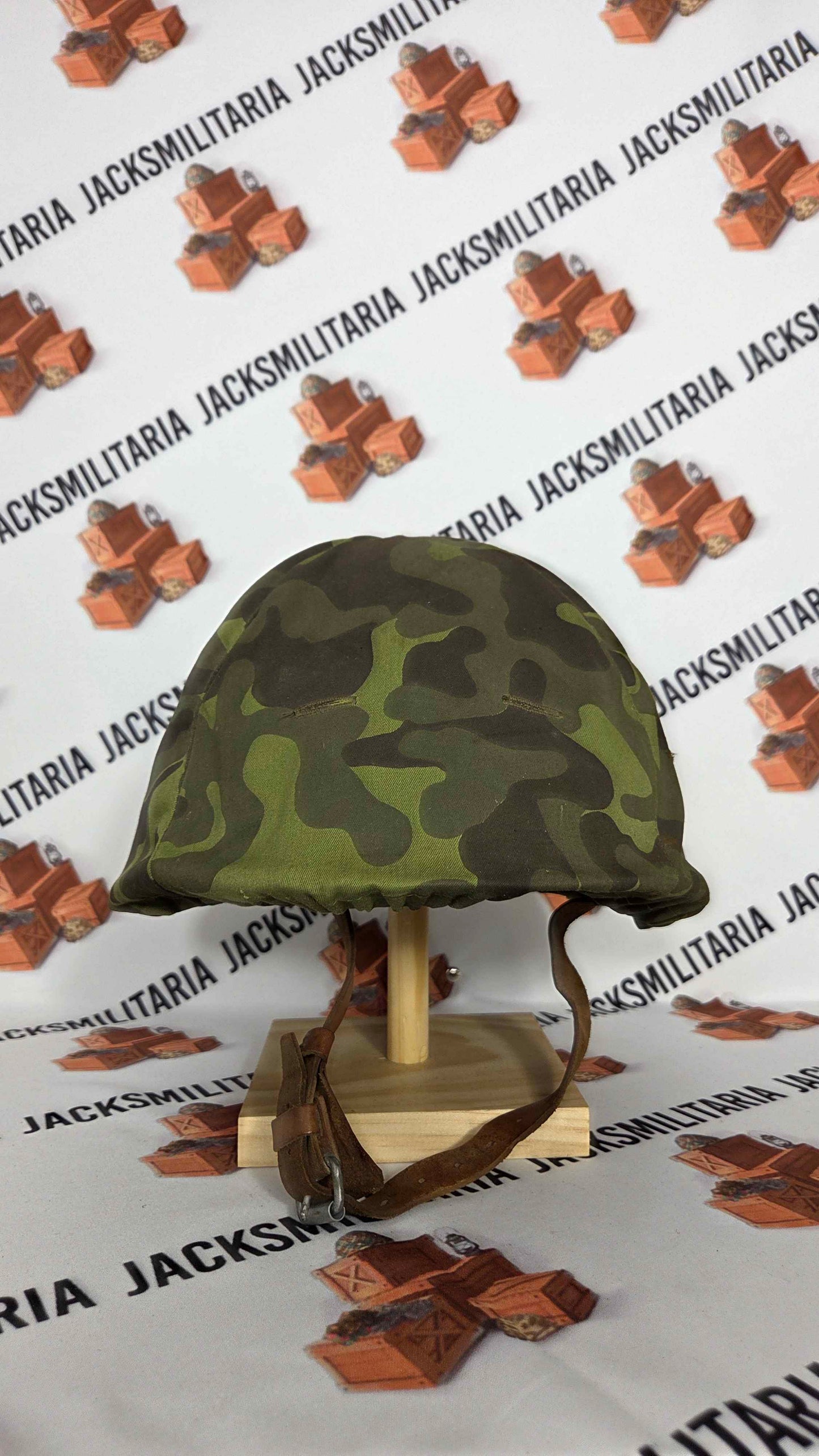 Estonian SSh68 w/ TTsKO Helmet Cover